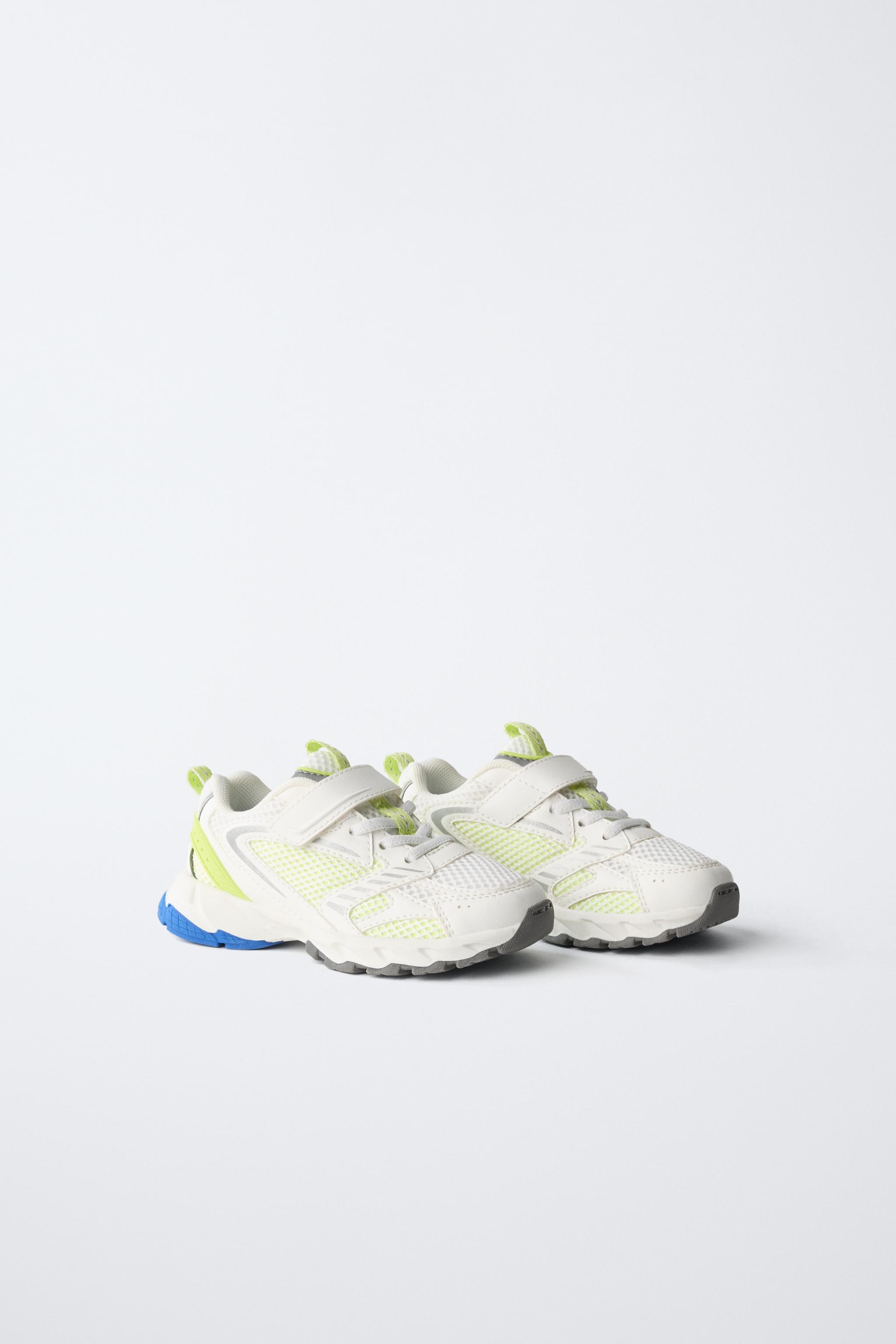 MULTICOLOR ATHLETIC SHOES